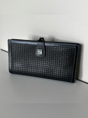 Elegant Vintage Stepan Women’s 8-Card/Checkbook Leather Wallet Black S-embossed